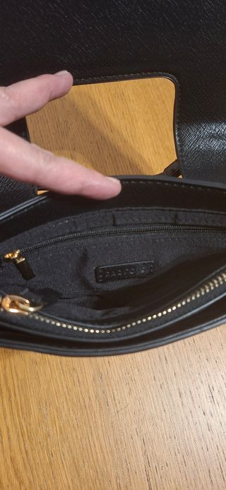 Bolso pequeño negro Parfois
