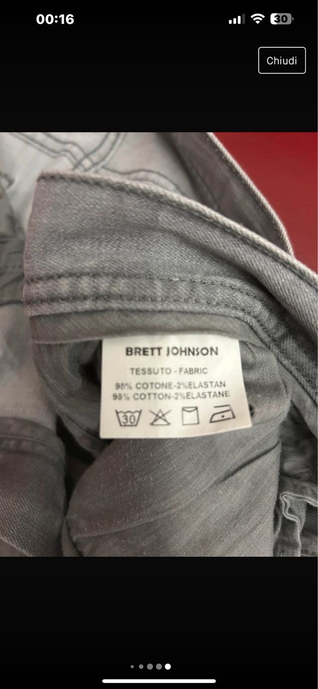 Jeans colore grigio di Brett Johnson