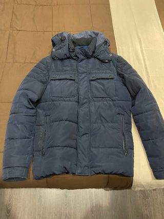 Cazadora Jack and Jones azul marino talla S 