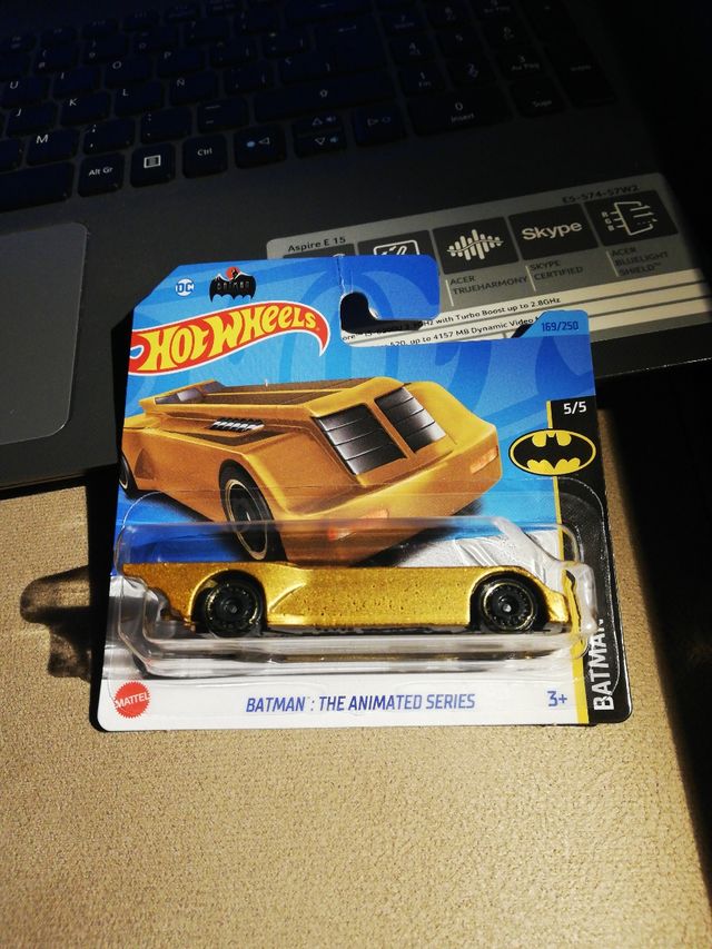 Hotwheels Batmobil 2023 (-69/250)