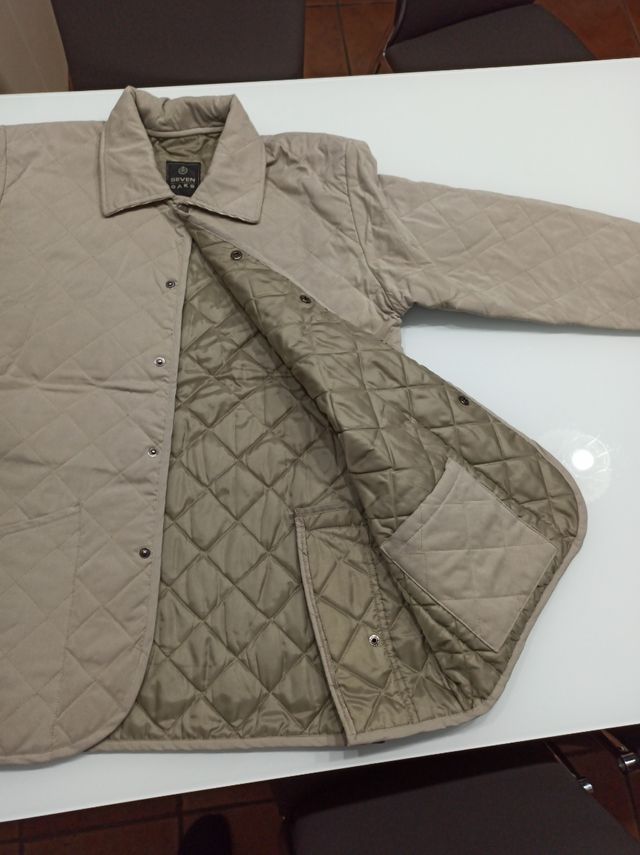 Giubbotto trapuntato beige