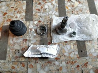Durite Turbo/Intercooler Pour Ford Focus II, C-Max, Fiesta, Mazda 3 - Moteur 1.6 TDCi - 3M5Q9351EB