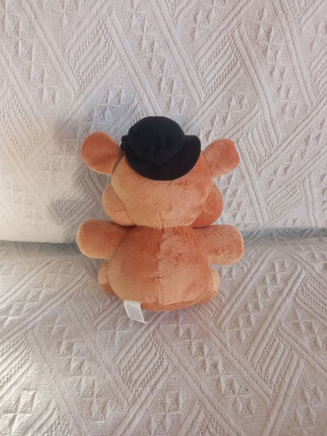 Peluche de Freddy Fazbear (FNAF)