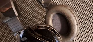 SHURE SH240A/Auriculares Estéreo