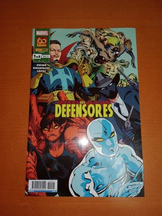 LOS DEFENSORES 1 DE 5