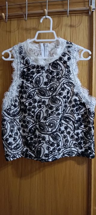 Top encaje de Zara