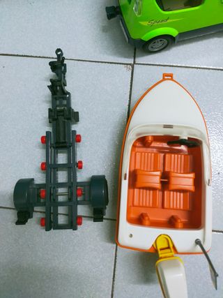 Coche y barco Playmobil