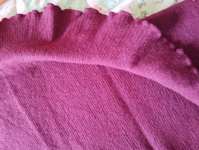 Maxi sciarpa di lana color vinaccia