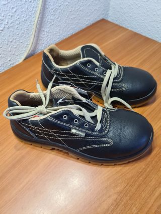 Zapato seguridad talla 36