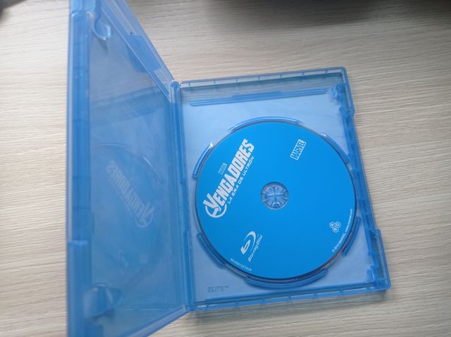 Los Vengadores: La era de Ultron (Caja de Cartón)