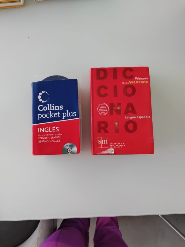 2 diccionarios, Lengua esp e inglés