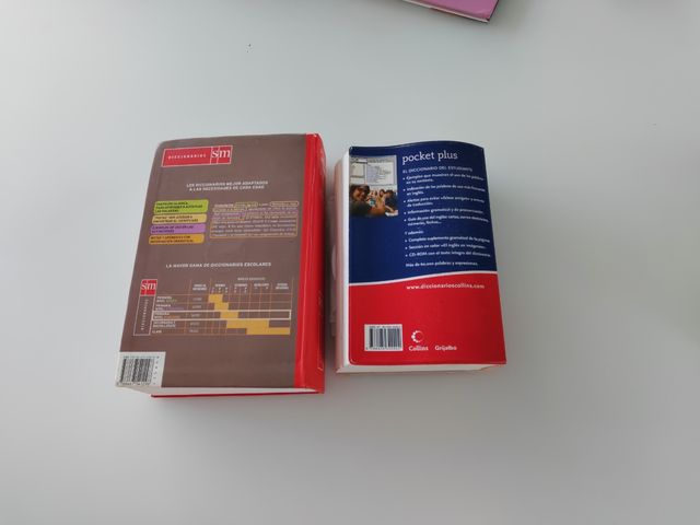 2 diccionarios, Lengua esp e inglés