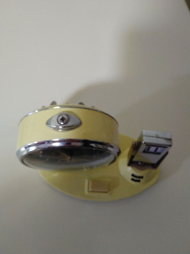 Despertador con calendario