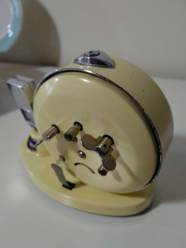 Despertador con calendario