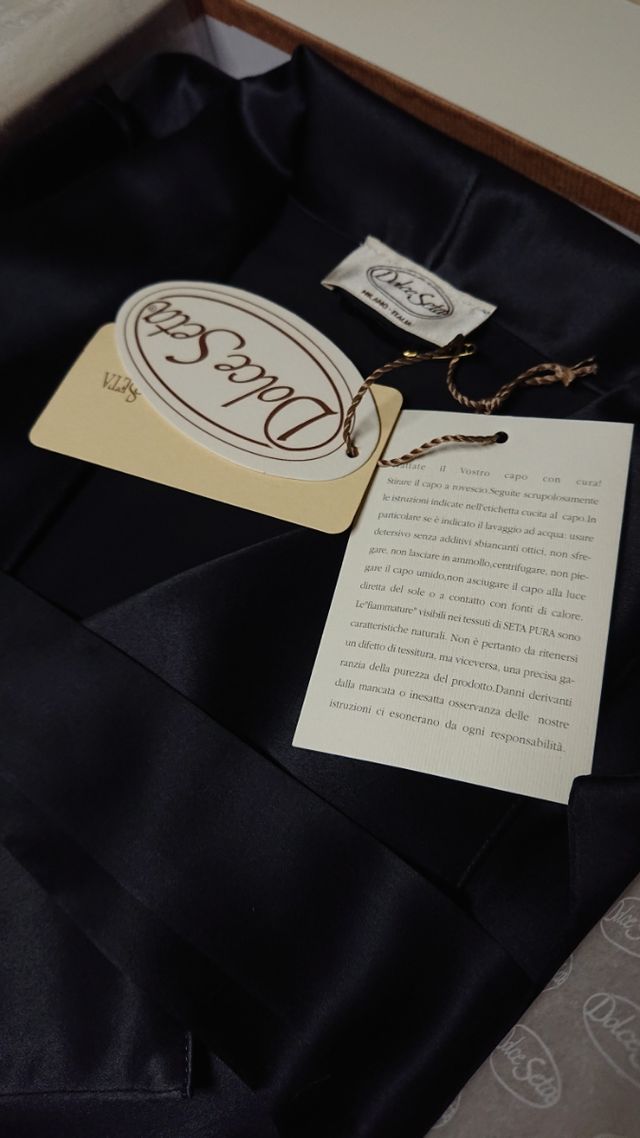 Vestaglia tg 46, 100% raso seta nera