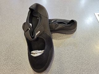 Zapatillas de camuflaje negras