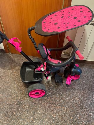 Se vende triciclo 4 en 1 marca little tikes