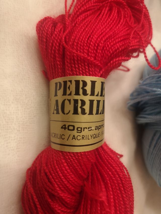 Ovillos de lana variados