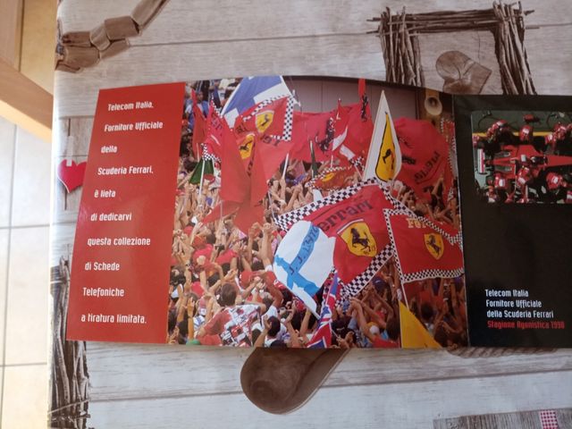 Schede telefoniche Ferrari