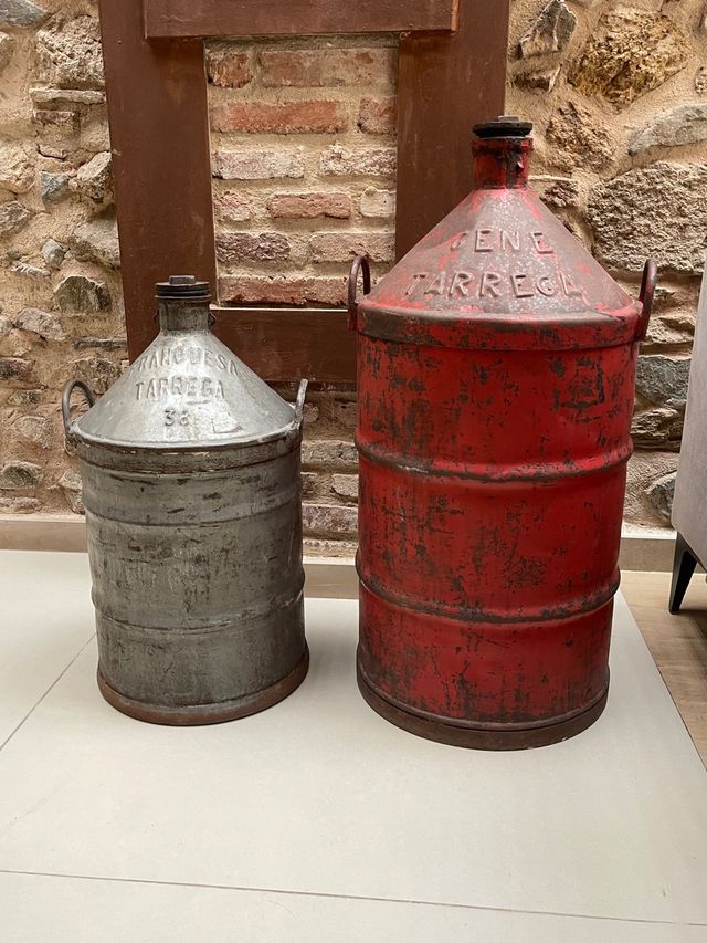 2 zafras de aceite antiguas