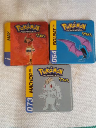 Box de 17 sobres Pokemon imanes