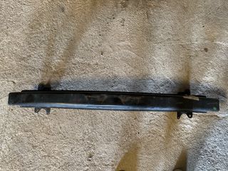 traviesa parachoques delantero Seat Ibiza 6l 2008