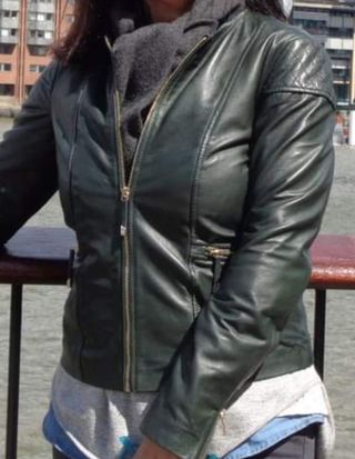 Cazadora de cuero de Massimo Dutti 