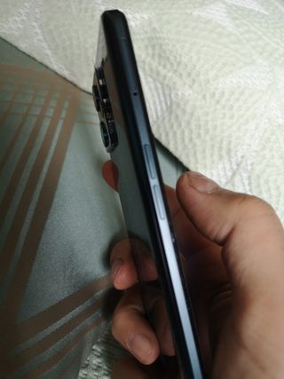 Realme 9 pro + 8/256 Gb