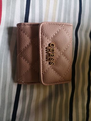 Monedero/billetera GUESS