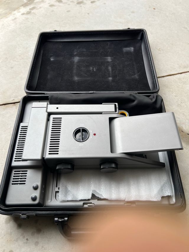 retroproyector liesegang portable