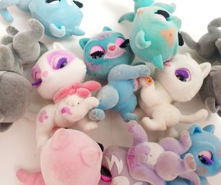 😻 10 Gatos gatitos sorpresa moda mini.