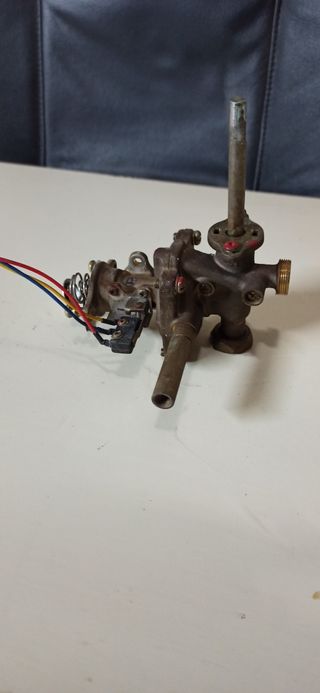 Grupo hidraulico calentador