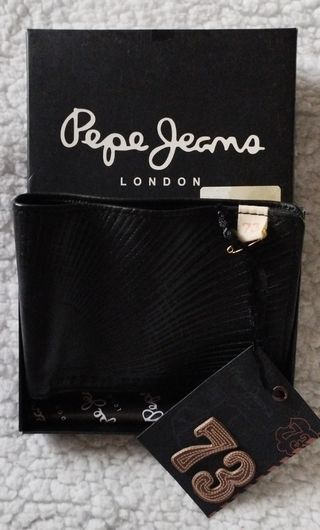 Billetera cuero Pepe Jeans. Portefeuille en cuir