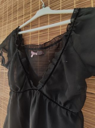 Blusa negra Zara