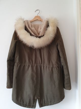Parka caqui, con borreguillo