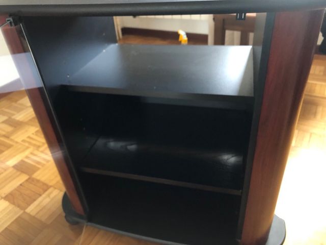 Mesa auxiliar,baldas de madera cristal y ruedas