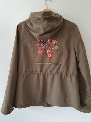 Chaqueta caki