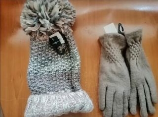 Conjunto Bijou guantes y gorro nuevos