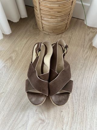 Sandalias marrones esparto, piel y ante BimbayLola