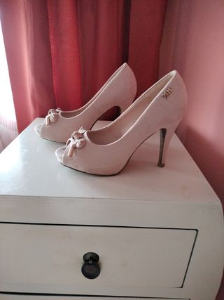 Zapatos color Nude, T-37