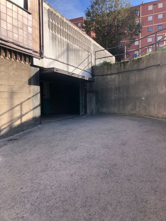 Garaje cerrado en alquiler