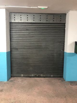 Garaje cerrado en alquiler