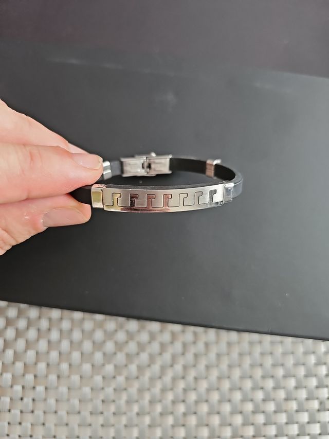 Pulsera de cuero con acero