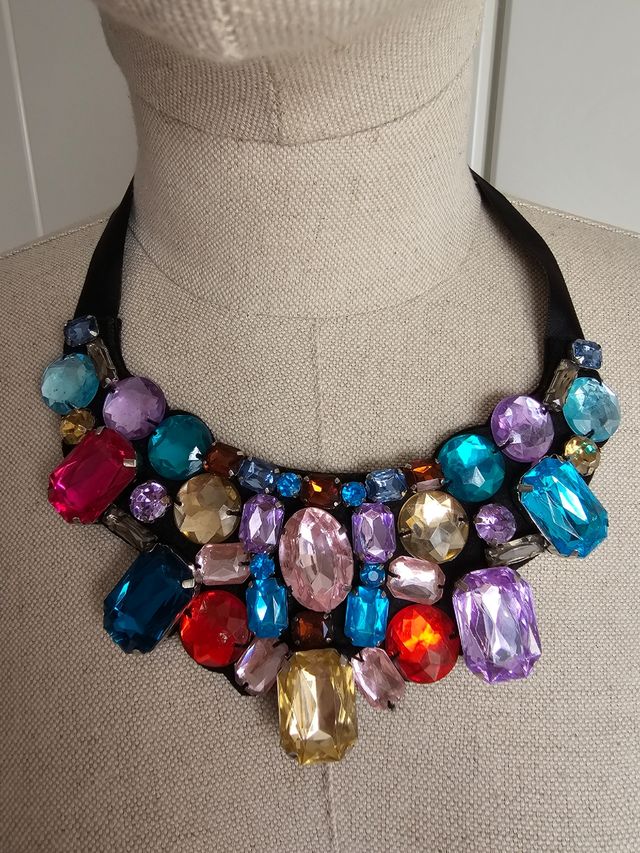 Collar babero