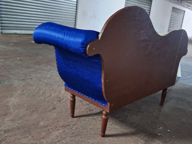 sofa satinado de satén