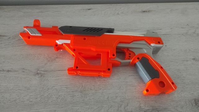 Pistola Nerf Accustrike
