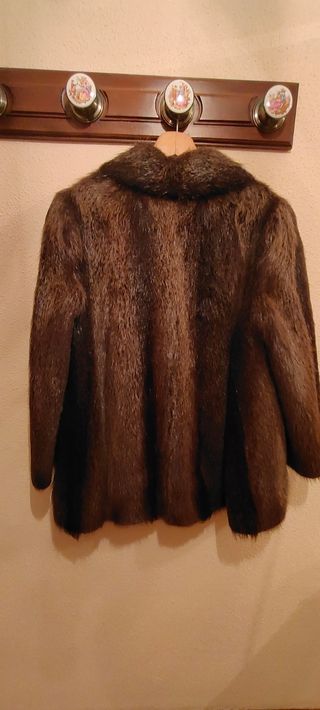 Chaquetón señora piel. 