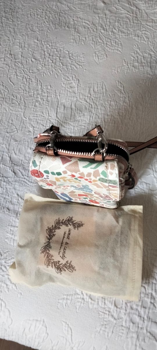 Bolsito Móvil y monedero Parfois