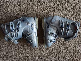 Bota Esqui NORDICA talla 39 pie, 24-24,5 (285 mm) 