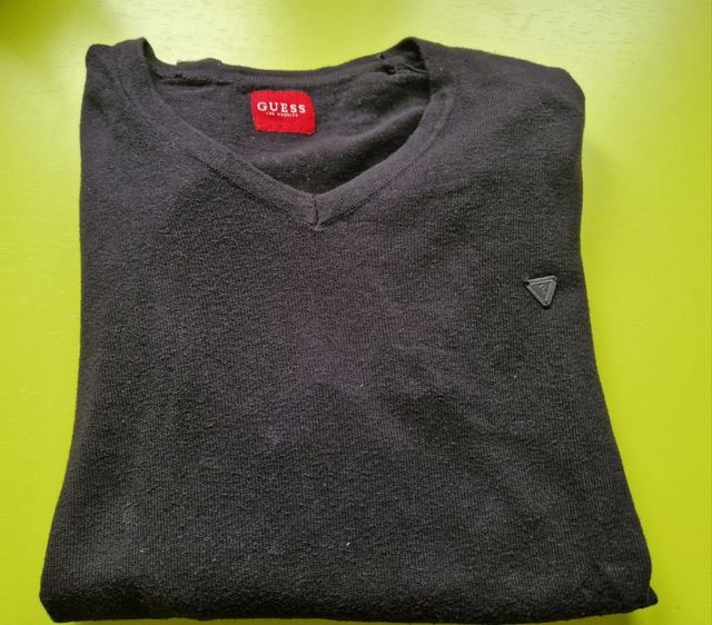 Jersey hombre color negro Guess